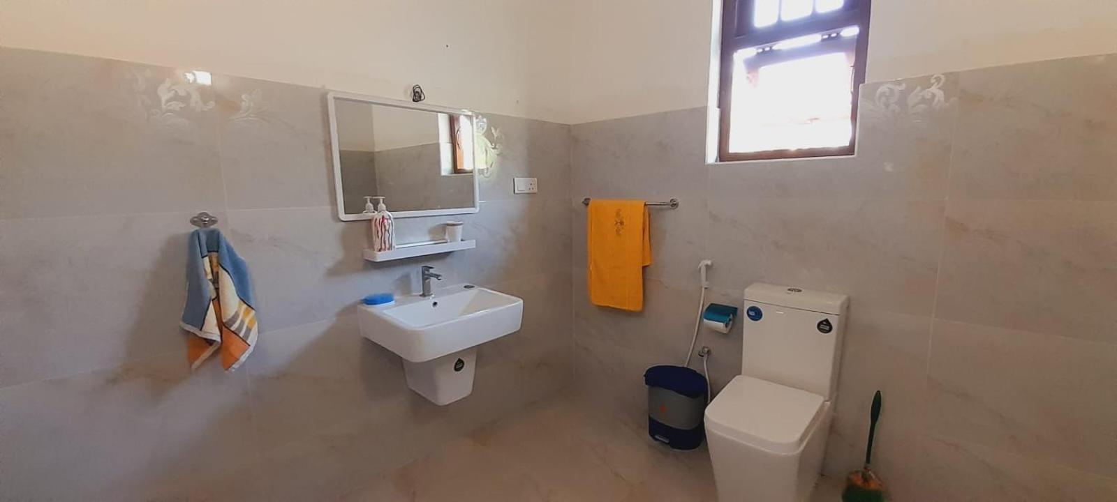 Randi Homestay